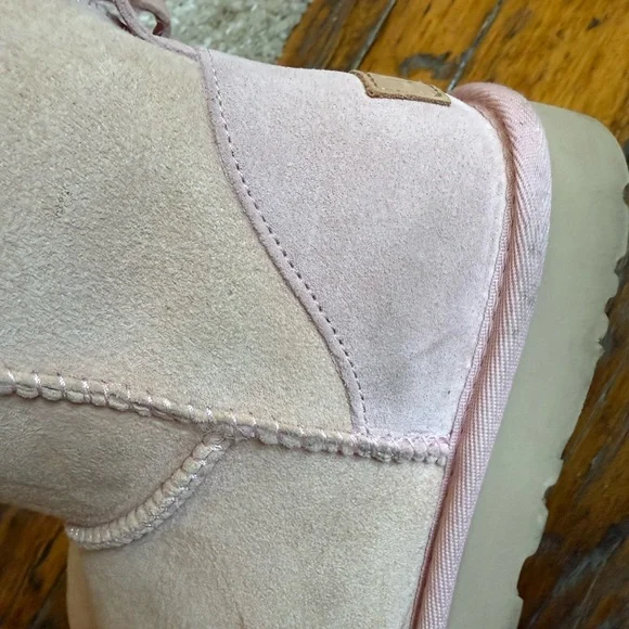 Pink Ugg boots - Picture 6 of 11